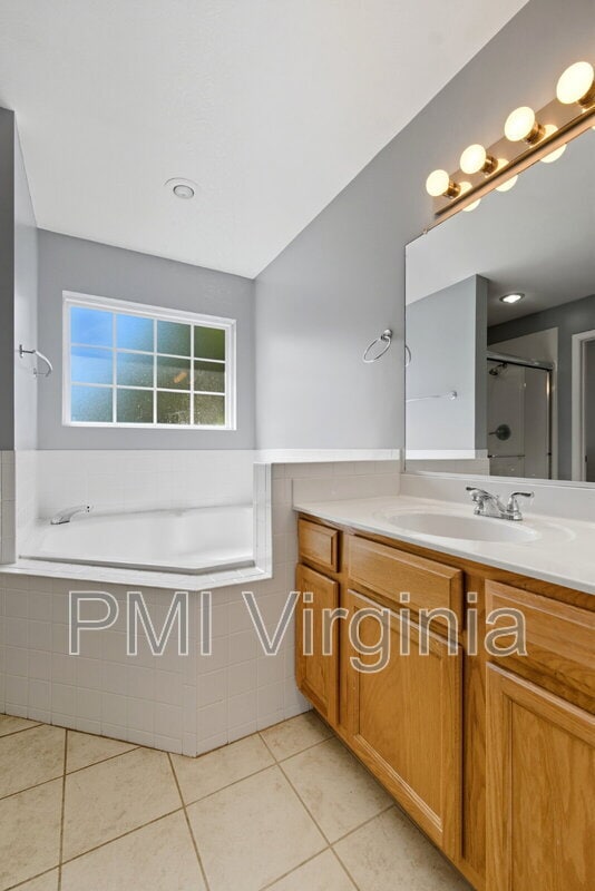 Building Photo - 2213 Chicks Beach Ct
