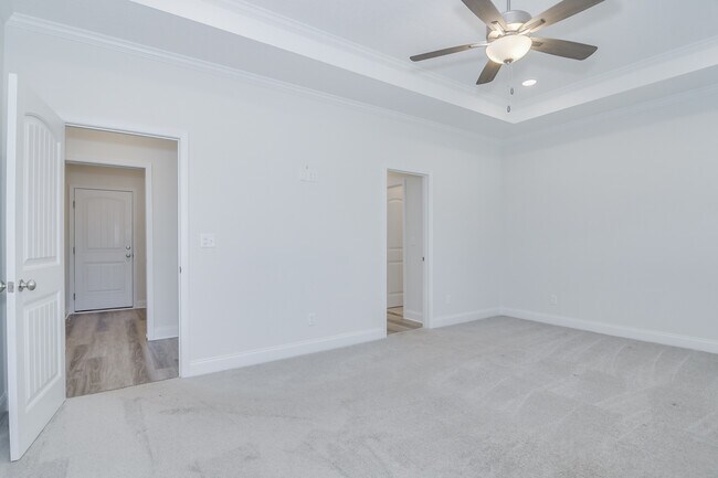 Building Photo - 326 Agape Ln