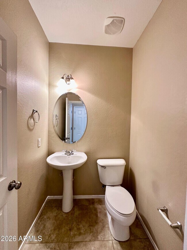 Building Photo - 12972 N 88th Ave