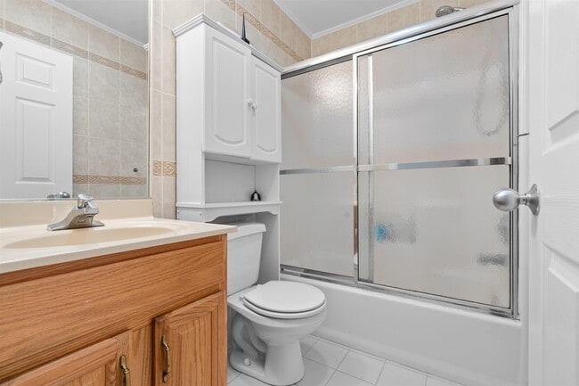 Building Photo - 47 Grieco Dr