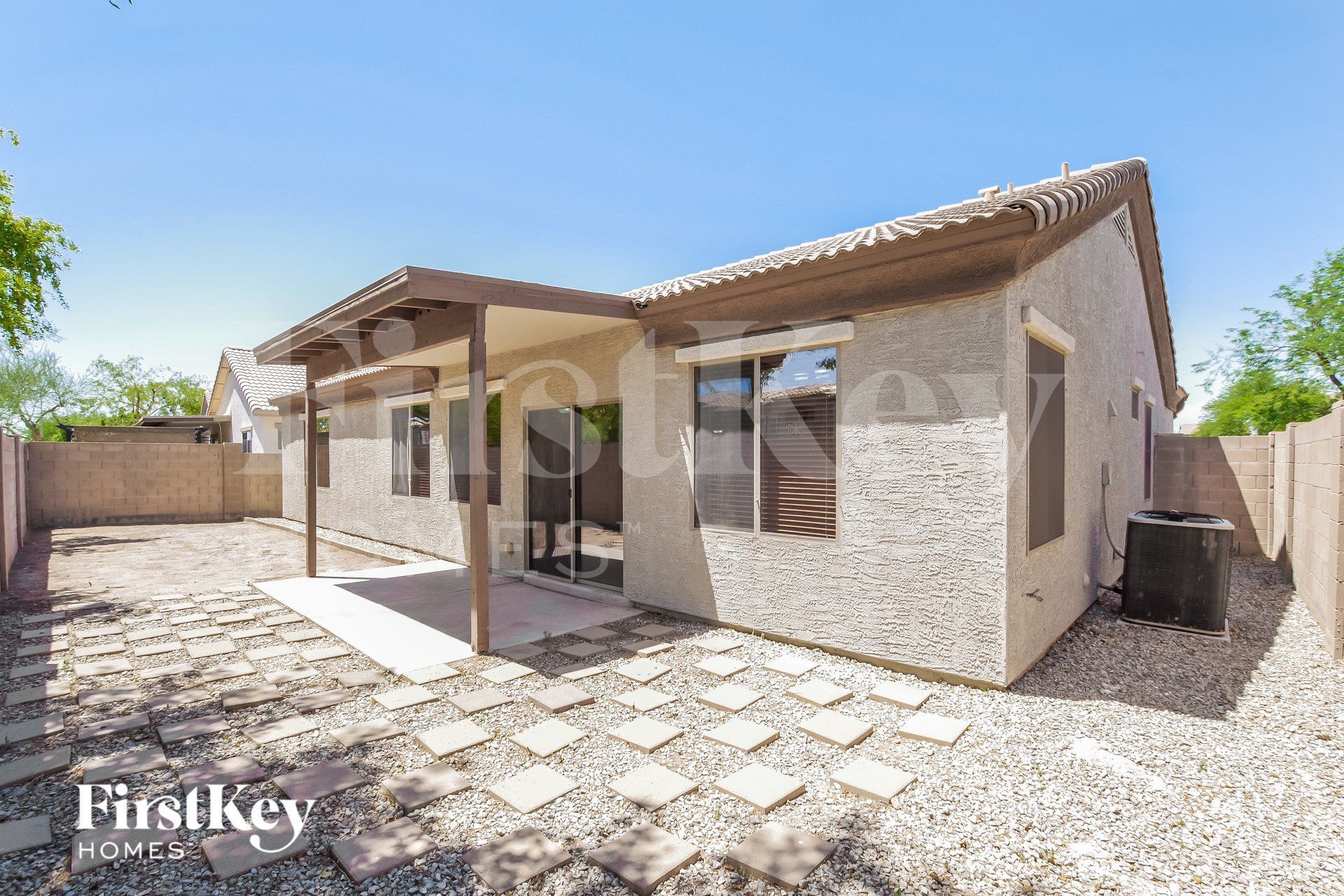 Building Photo - 8939 W St John Rd