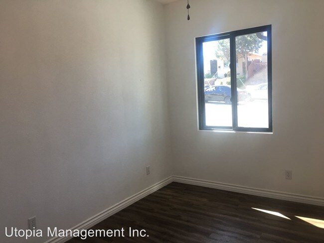 Building Photo - 1990 Ocean View Blvd