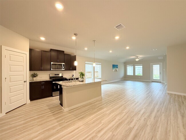 Building Photo - 6411 Brazos Trl Dr
