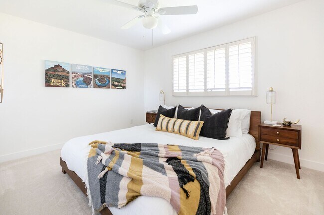 Building Photo - $500 off move in if signed by Labor Day!! ...
