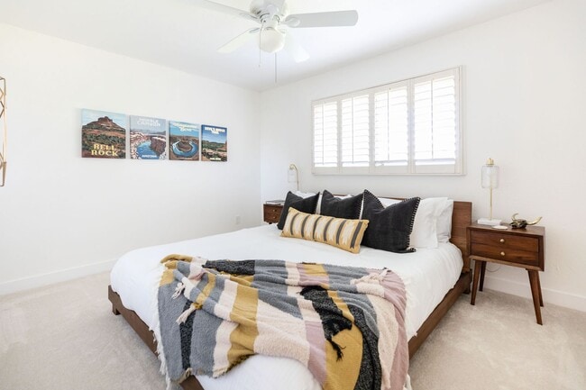 Building Photo - Tempe Beauty! 2199 Sq Ft 4 bedroom 2 bath ...