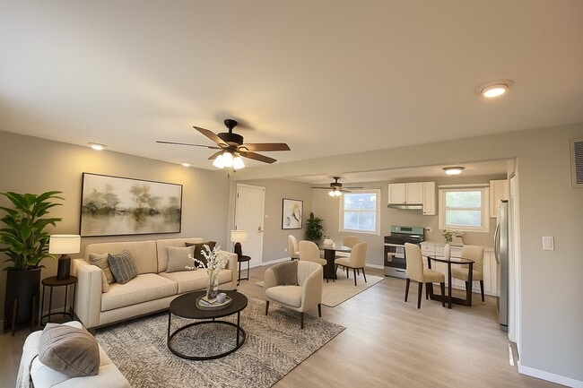 Building Photo - 12814 E Playfield Dr