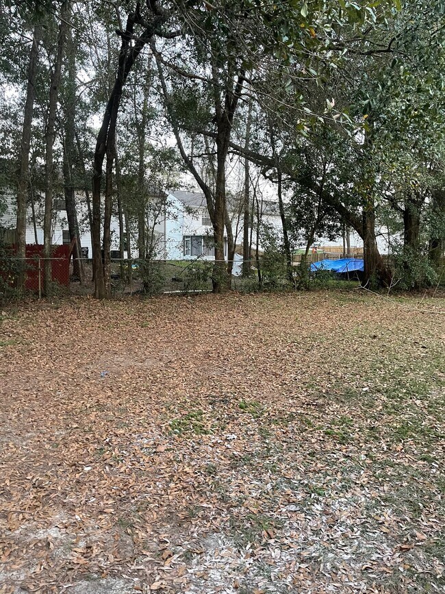 Building Photo - 2315 Geri Ann Ln