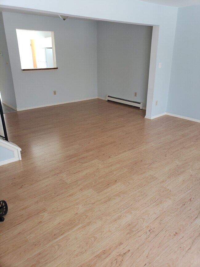 Dining room - 222 Blake Rd