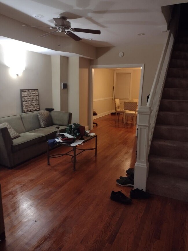 Building Photo - Cranston Housing