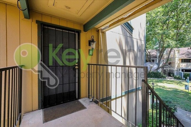 Building Photo - 600 Del Verde Cir