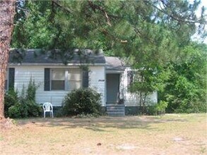 Building Photo - 2429 Knox Dr