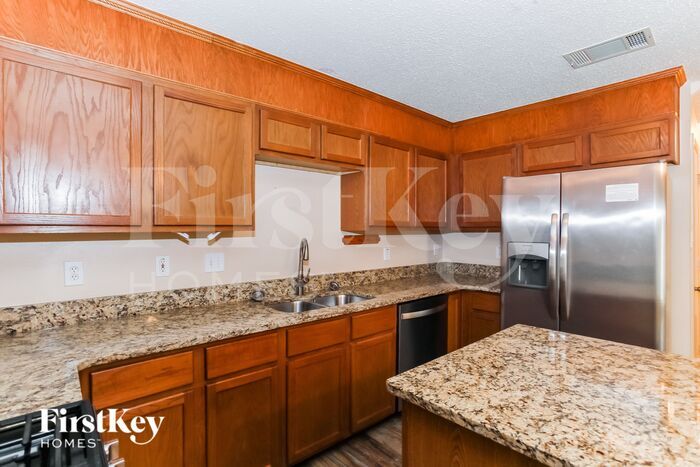 Building Photo - 4368 Onyx Dr