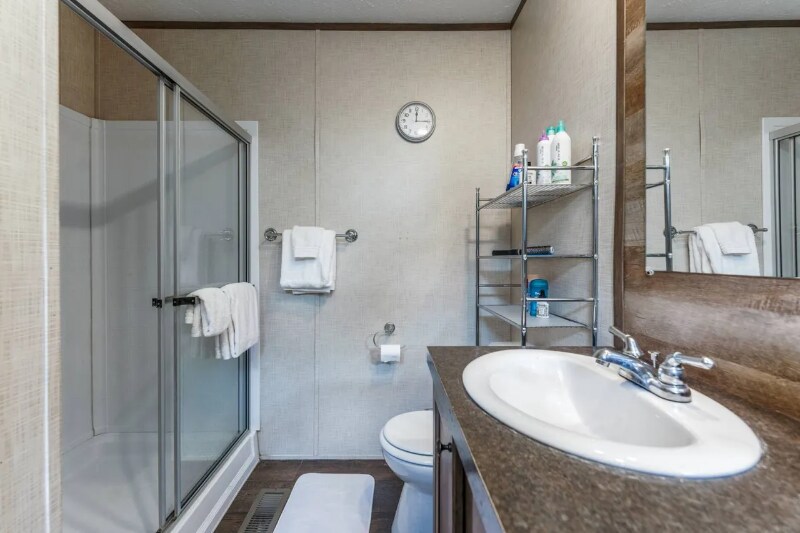 Building Photo - 1225 Holbert Cemetery Rd