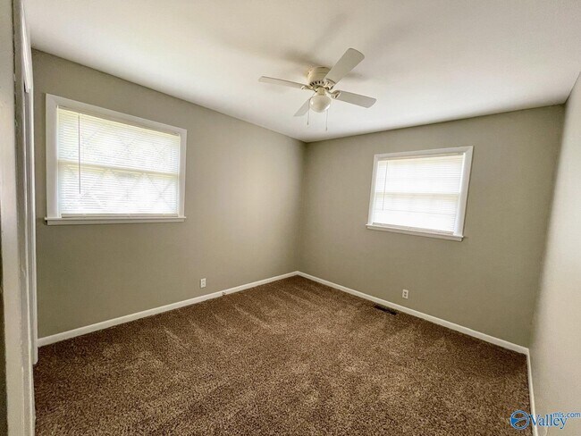 Building Photo - 4305 Barry St NW