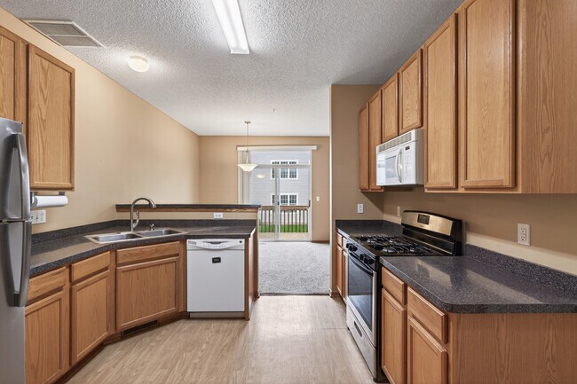Building Photo - 5130 Holly Ln N