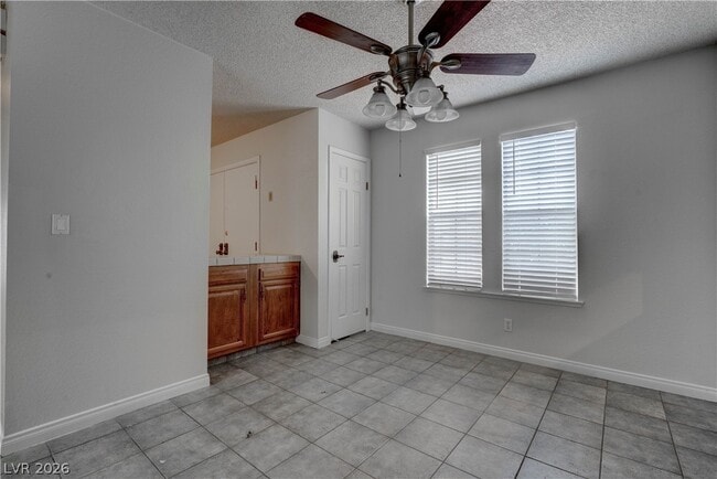 Building Photo - 3905 Landsdown Pl