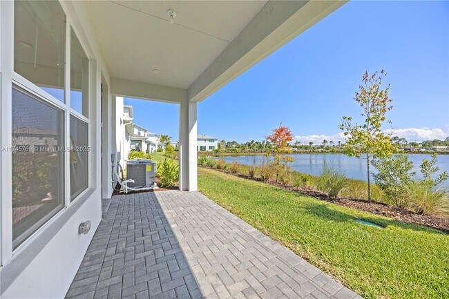 Building Photo - 3552 NW Solange Ct