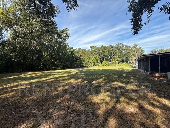 Building Photo - 1130 W Lake Brantley Rd