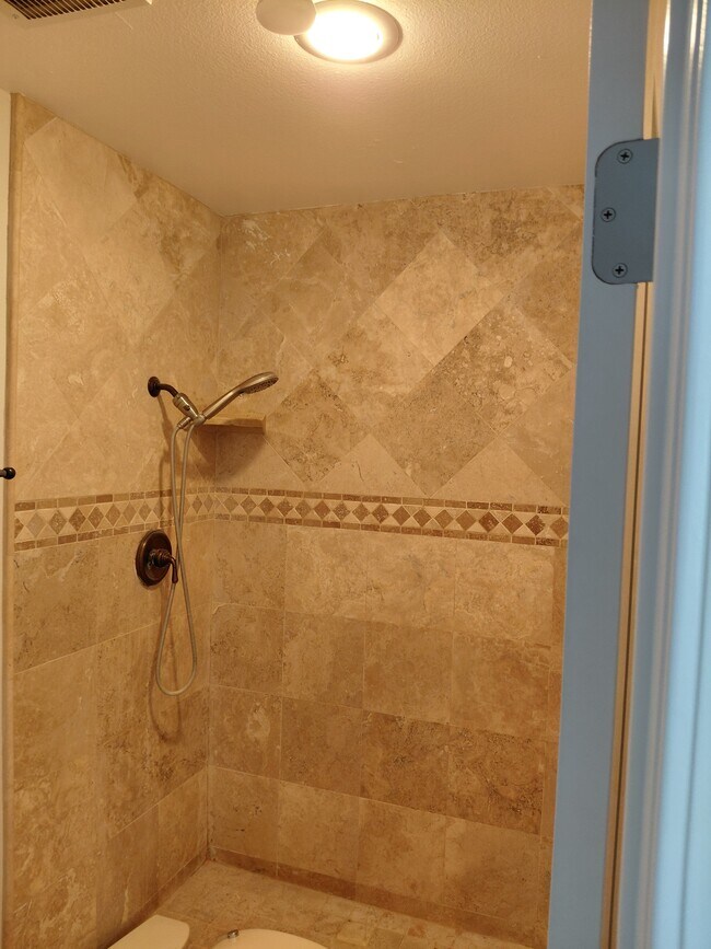 Building Photo - 5612 Galloping Way