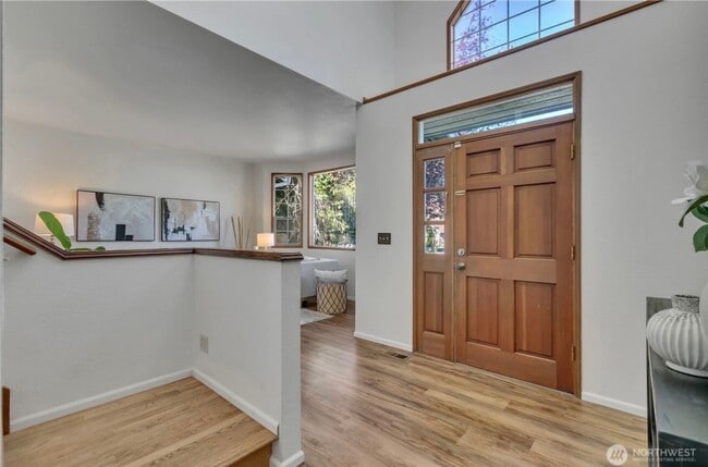 Building Photo - Spacious 3-Bedroom Home Near Redondo Beach Park!