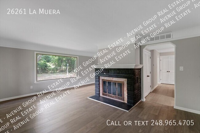 Building Photo - 26261 La Muera St