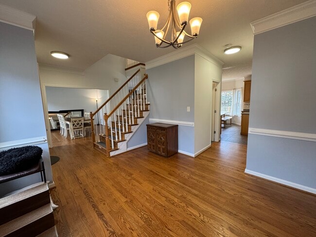 Building Photo - 307 Ludlow Dr