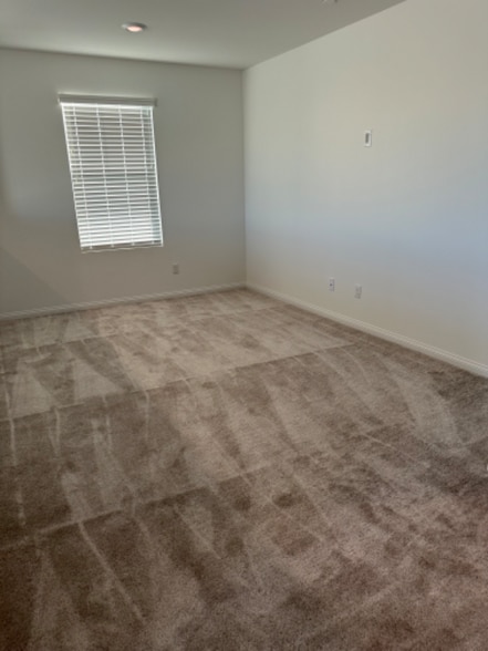 Building Photo - 1716 Mardi Gras Ln