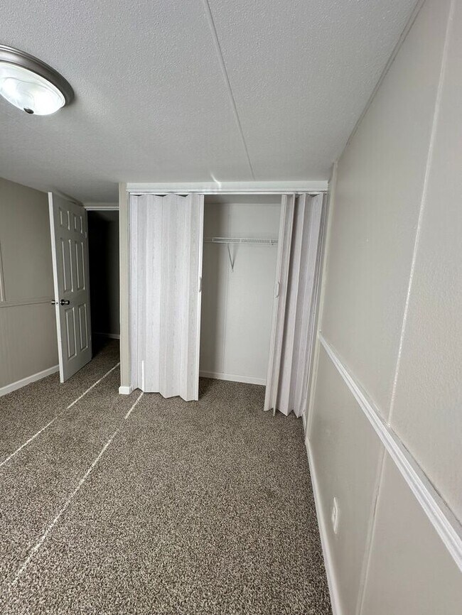 Building Photo - Remodeled home for sale