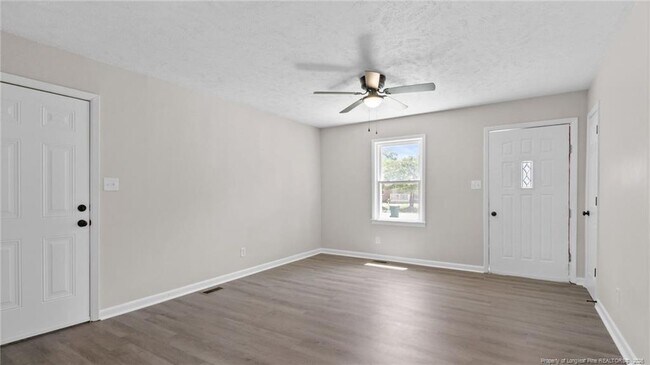 Building Photo - 3610 Yorktown Rd