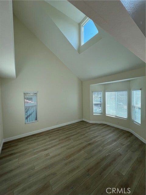 Building Photo - 2215 Marshallfield Ln