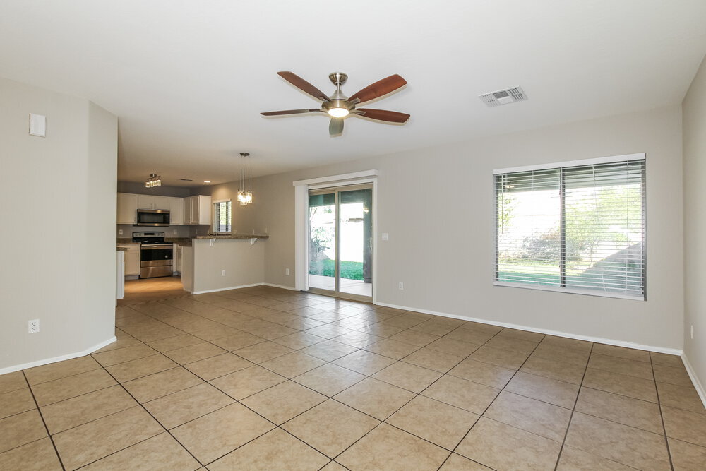 Building Photo - 12334 W Rosewood Dr
