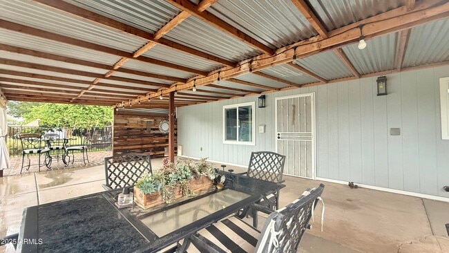 Building Photo - 4518 W Crivello Ave