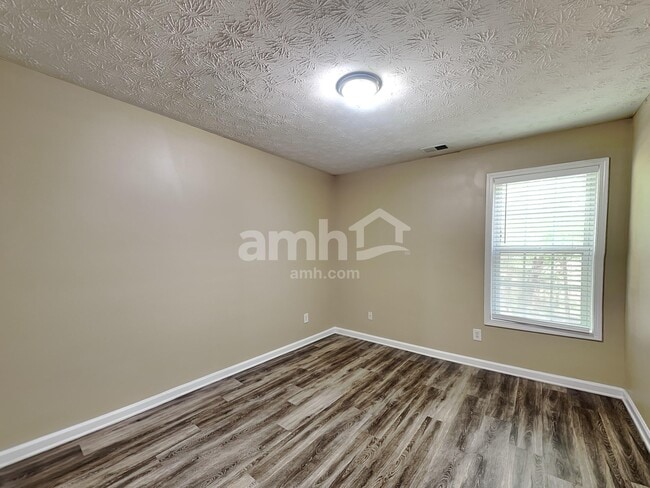 Building Photo - 3174 Baymount Way