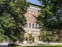 Building Photo - 350 N Meridian St