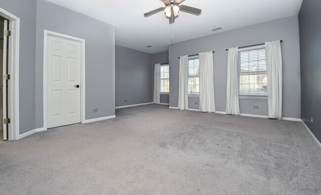 Building Photo - 2664 Cobblestone Dr