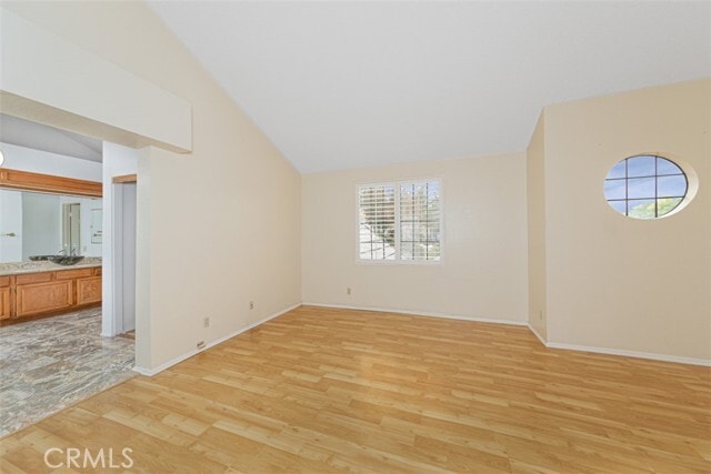 Building Photo - 4470 E Ardmore St