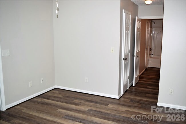 Building Photo - 164 Portestowne Way