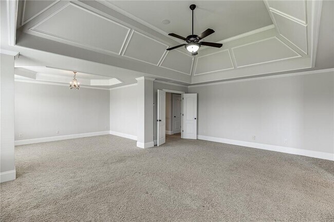 Building Photo - 4612 Grandview Pkwy