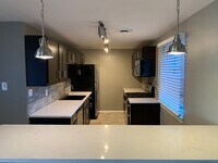 Building Photo - 2630 Edwards Wy