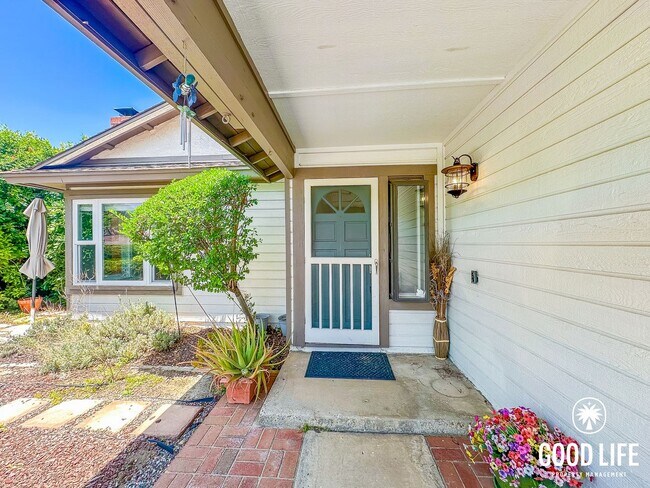 Building Photo - Stunning 4BD/2BA Home in El Cajon with Backyard Gazebo, Covered Patio & Attached Garage