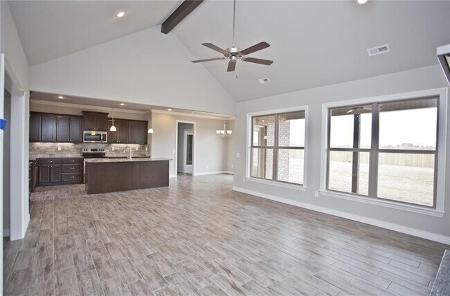 Building Photo - 1004 Taylor