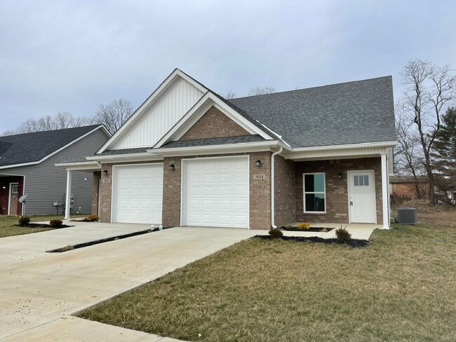 Building Photo - 1856-1858 Blackwell Road Duplex