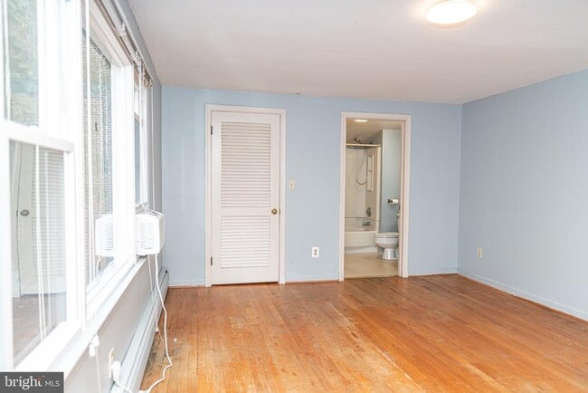 Building Photo - 116 S Union Ave