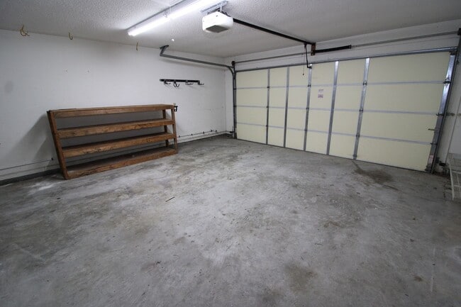 Building Photo - 107 Shearman Way