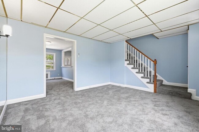 Building Photo - 934 Argonne Dr