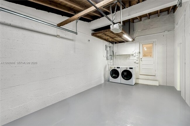 Building Photo - 414 Camilo Ave