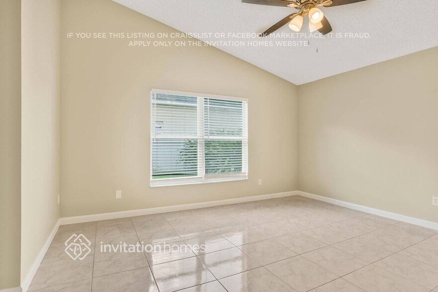 Building Photo - 6558 Cherry Grove Cir