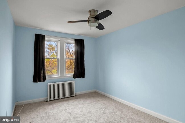 Building Photo - 2061 E Belvedere Ave