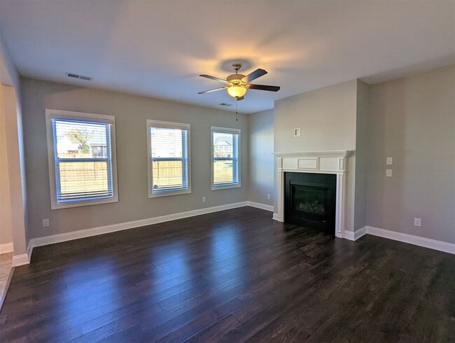 Building Photo - 46 Yellow Pne Ln