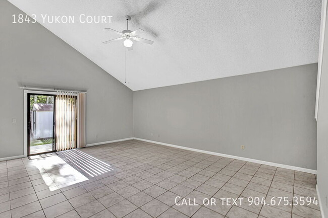 Building Photo - 1843 Yukon Ct